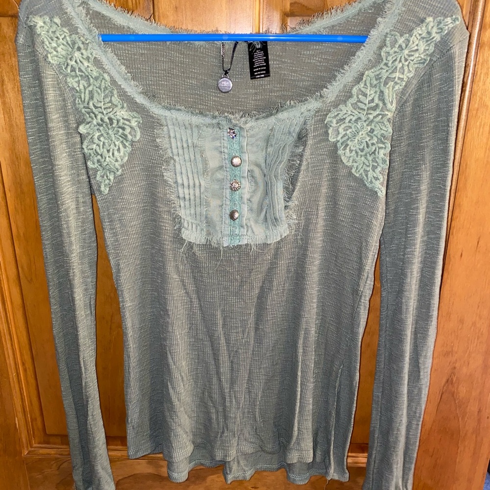 BKE gorgeous olive waffle long sleeve top M